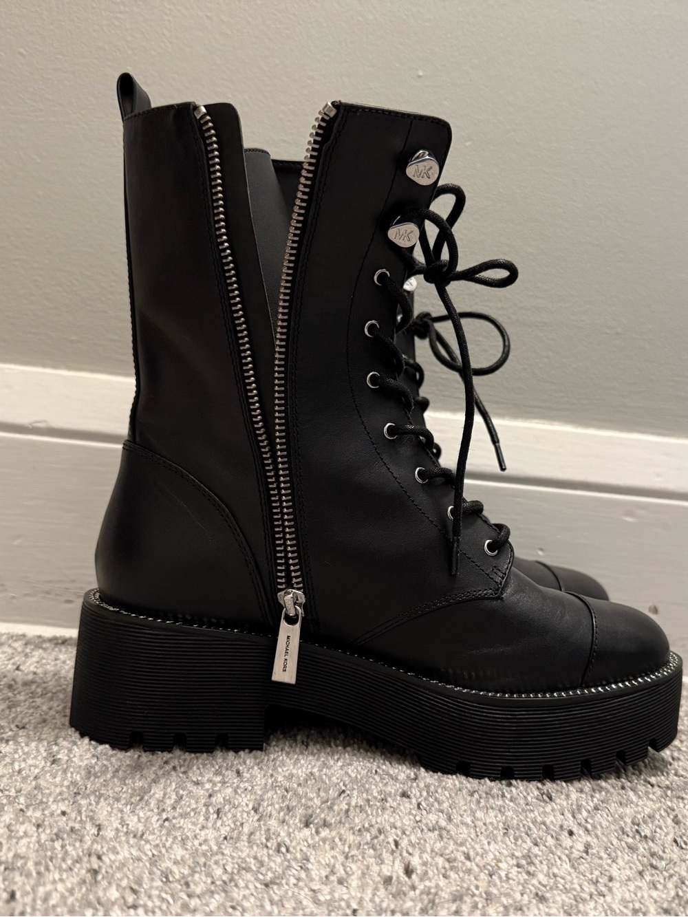 Michael Kors Black Leather Platform Combat Boots Size 7 Never Worn